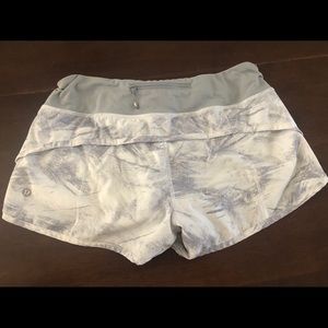 Lululemon Speed Up Shorts 2.5 inch inseam